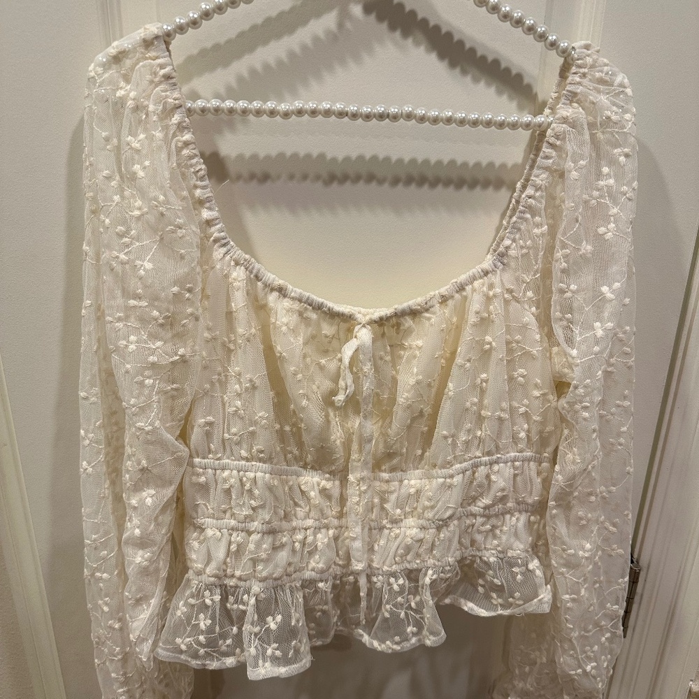 Beautiful Feminine Japna Long Sleeve Off White Sheer Sleeves Floral Woman’s Top